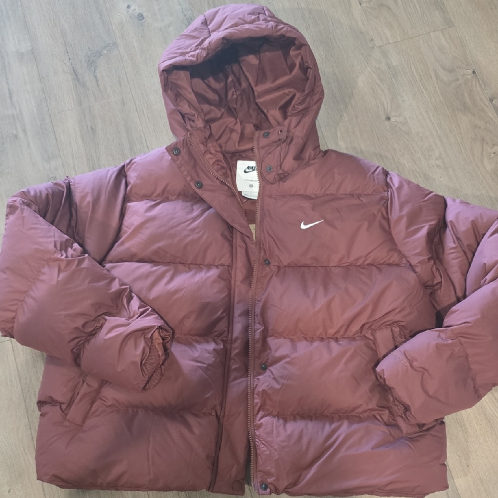 Nike Metro Puffer Jacket Red Sepia Burgandy Mauve Hooded Coat